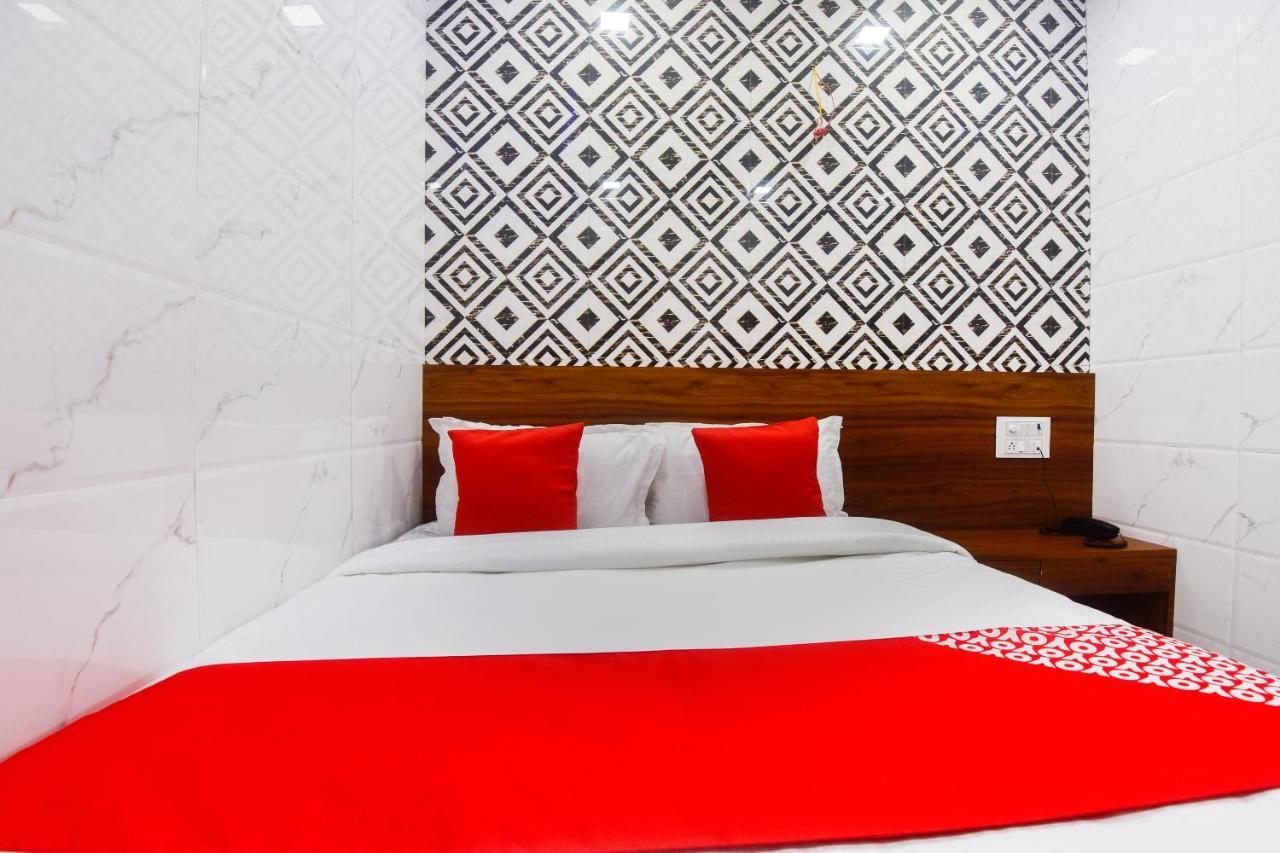 Oyo 63295 T Junction Residency Hotel Mumbai Exterior photo
